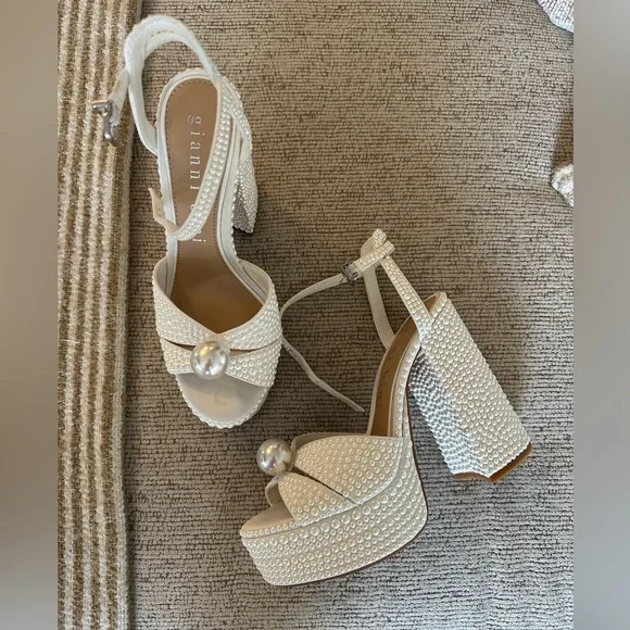 Gianni Bini Pearl Platform Wedding Shoe - Picture 2 of 7